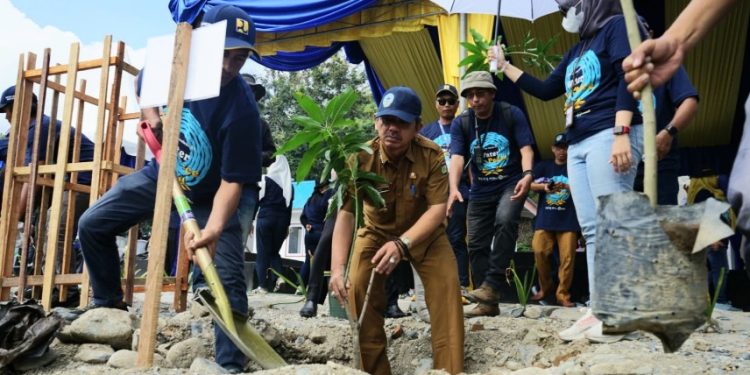 Hari Air Sedunia Tahun 2024, Pemkot Lakukan Penanaman Pohon Diperbatasan Palu-Sigi