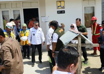 Hadianto Rasyid Serahkan 655 Kunci Huntap Petobo Kepada Keluarga Penyintas Bencana