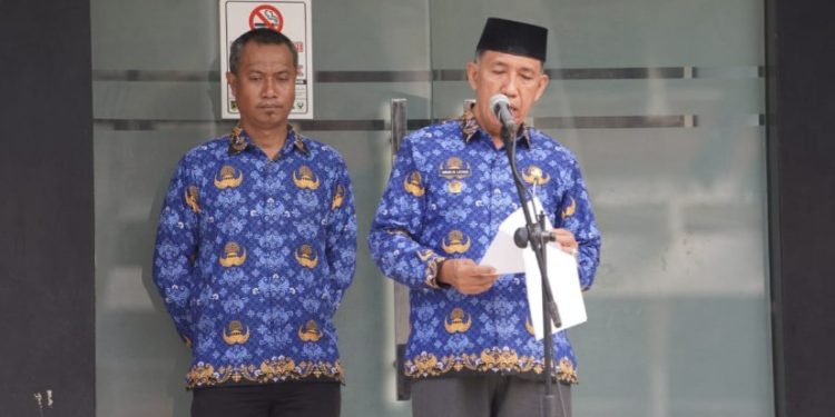 Imran Lataha Memimpin Upacara Peringatan Hari Otonomi Daerah ke XXVIII, Berikut Arahan Mendagri RI