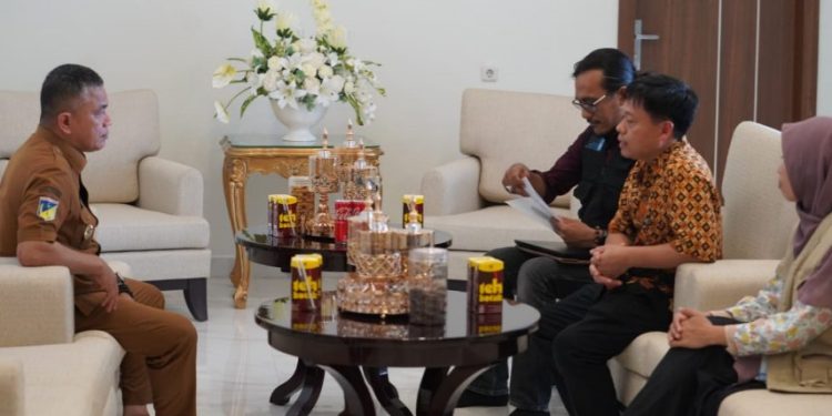 Wali Kota Palu Audiensi Bersama Perwakilan Islamic Relief