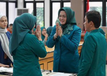 Diah Puspita Resmi Melantik Ketua TP-PKK Empat Kecamatan Di Kota Palu Periode 2021-2024