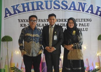 Kadisdikbud Kota Palu Hadiri Acara Hafla Akhirussanah KB-TK Islam dan SD Islam Al-Azhar Palu
