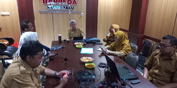 Asisten II Setda Kota Palu Ikuti Rakor Pengendalian Inflasi Daerah Tahun 2024 Bersama Kemendagri RI Secara Virtual