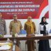 Sekkot Irmayanti Pettalolo Membuka Diklat Badan Kesbangpol Kota Palu
