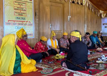 Resmikan Rumah Adat, Wali Kota Palu : Dewan Adat Punya Peran Penting