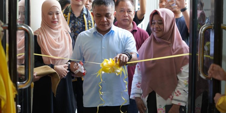 Wali Kota Palu Resmikan Studio Dekave SMK Muhammadiyah Palu