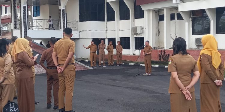 Wali Kota Pimpin Langsung Apel Pagi Dilingkungan Setda Kota Palu