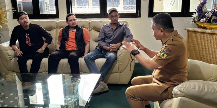 Komunitas Patah Pensil Audiensi Bersama Wali Kota Palu