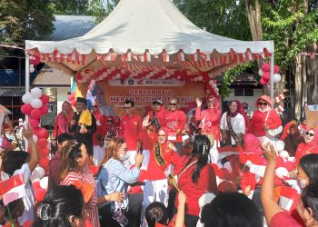 Wali Kota Bersama Bunda Paud Kota Palu Hadiri Gebyar PAUD Merah Putih Yang Di hadiri sekitar 6000 Peserta