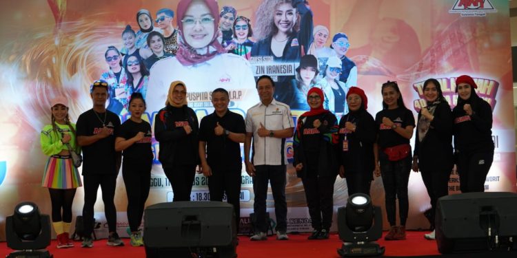 Wali Kota Palu Secara Resmi Membuka Acara Aerobik Competition dan Zumba Party Tahun 2024