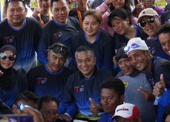 Hadianto Berkomitmen Renang Lintas Teluk Palu Masuk dalam PSE Tahun Depan