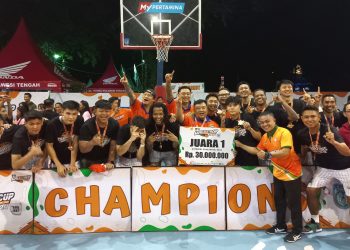 Wali Kota Palu Saksikan Secara Langsung Partai Final Open Turnament Basketball Club 2024