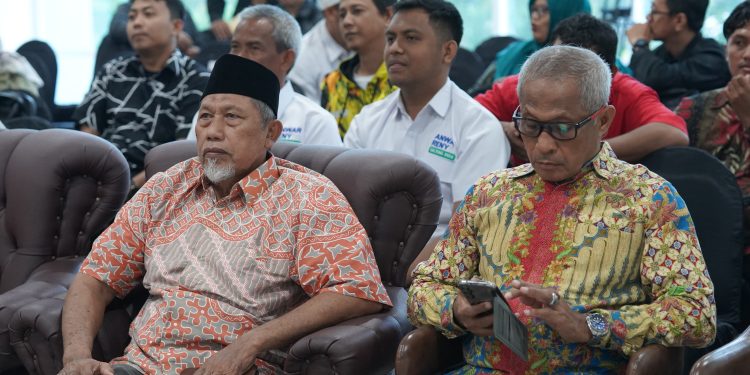 Asisten Pemerintahan dan Kesra Kota Palu Hadiri Rapat Pleno Terbuka KPU Kota Palu