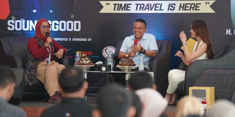 Hadianto Rasyid Menjadi Narasumber Utama Pada Interactive English Talkshow Bertema “Inspire the Young Generation”