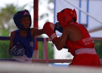 Kadispora Kota Palu Secara Resmi Membuka Kejuaraan Tinju Amatir Antar Pelajar dan Elite Se-Pasigala