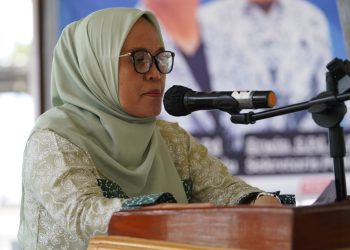 Sekkot Palu Irmayanti Secara Resmi Membuka Konfrensi Kerja Ke-2 PGRI Kota Palu