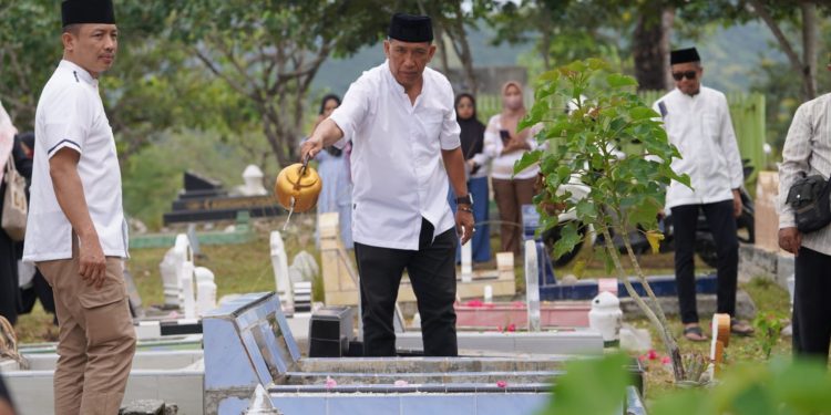 Memperingati Enam Tahun Bencana Alam Gempa Bumi, Tsunami dan Likuefaksi Pemkot Palu Gelar Kegiatan Tabur Bunga