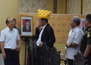 Asisten Perekonomian dan Pembangunan Setda Kota Palu Turut Hadir Dalam Penyambutan Kedatangan Menteri Pertanian RI di Kota Palu