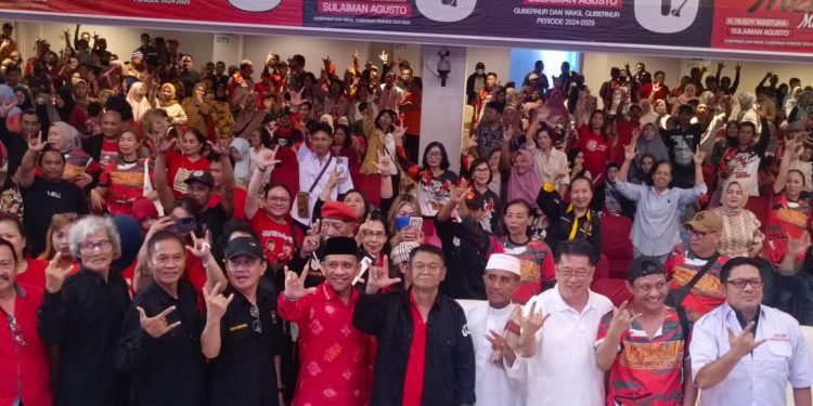 Ratusan Relawan JARUM Maesa Gelar Deklarasi Menangkan Rusdi Mastura- Sulaeman Agusto