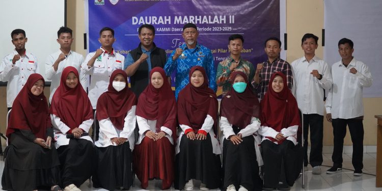 Asisten Pemerintahan dan Kesra Setda Kota Palu Membuka acara Daurah Marhala 2 KAMMI