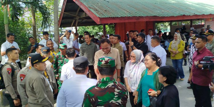Pemkot Bersama Forkopimda Kota Palu Pantau Langsung TPS Pilkada Serentak 2024