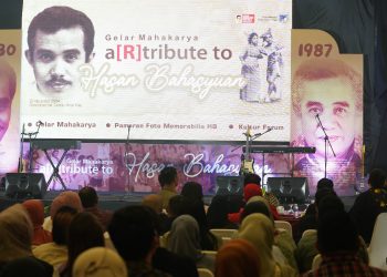 Kadis Dikdbud Kota Palu Hadiri Acara Gelar Karya Hasan Bahasyuan