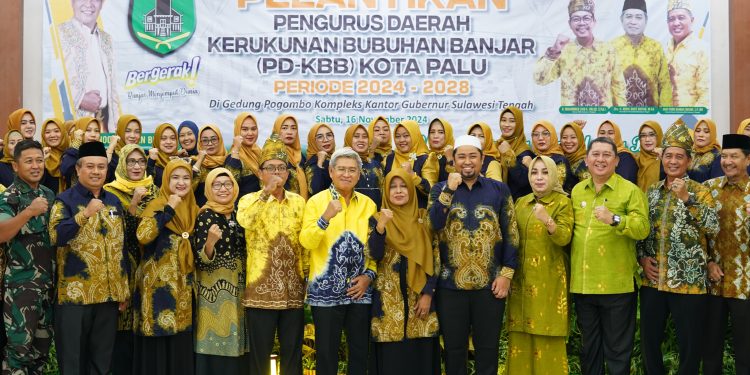 Pjs Wali Kota Palu Hadiri Pelantikan Pengurus Daerah Kerukunan Bubuhan Banjar Kota Palu