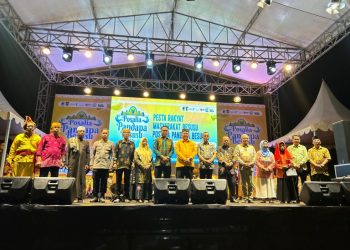 Pjs Wali Kota Palu Secara Resmi Membuka Pesta Rakyat Posalia Pandapa Besusu