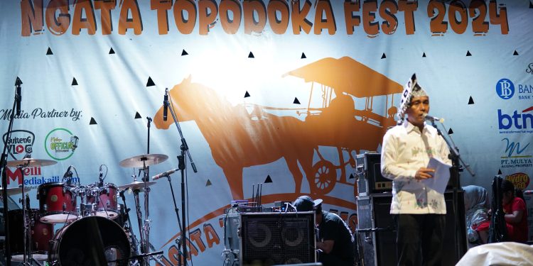 Kadis Pariwisata Kota Palu Secara Resmi Menutup Event Ngata Topodoka Fest Jilid II Tahun 2024