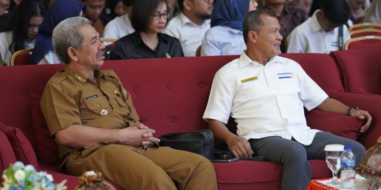 Asisten Perekonomian Setda Kota Palu Hadiri Talkshow BISIK Goes To Campus