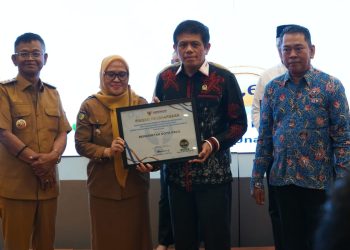 Kota Palu Raih Penghargaan Predikat Penilaian Kepatuhan Penyelenggaraan Pelayanan Publik Tahun 2024
