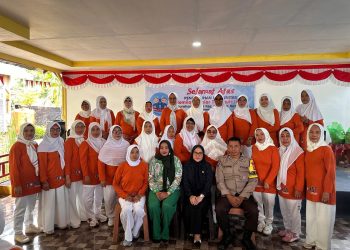 Sekkot Palu Irmayanti Pettalolo Hadiri Pengukuhan Komunitas Kemilau Senior Tangguh Kelurahan Palupi Periode 2024-2027