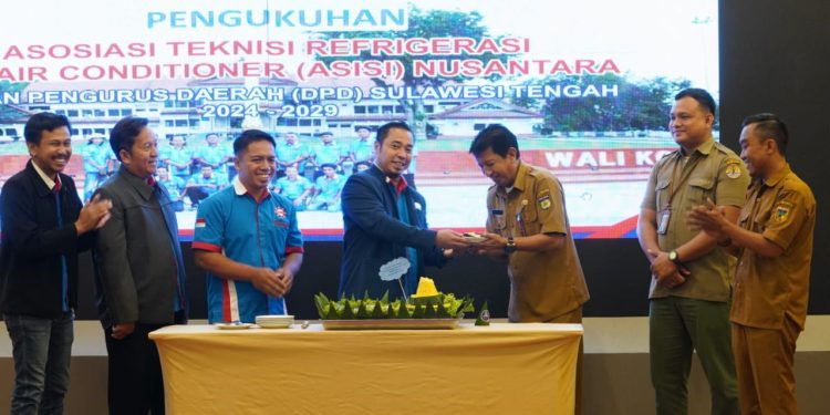 Ini Harapan Wali Kota Palu Pada Pengukuhan Pengurus ASISI Nusantara Periode 2024-2029