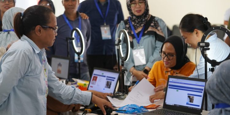 Sekkot Palu Tinjau Langsung Pelaksanaan Ujian Seleksi PPPK Tahun 2024