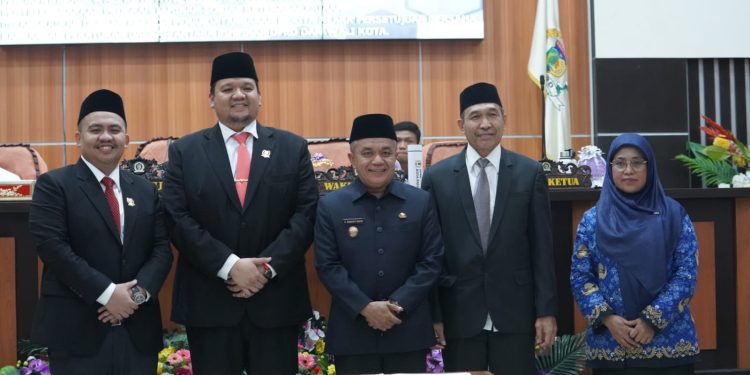 Rapat Paripurna DPRD Kota Palu, Ini Tanggapan Akhir Wali Kota Tentang Ranperda APBD Tahun 2025