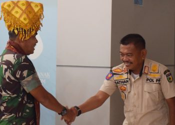 Kasat Pol PP Kota Palu Sambut Kedatangan Pangdam XIII/Merdeka