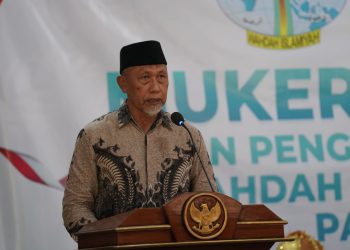 Asisten Pemerimtahan dan Kesra Setda Kota Palu Secara Resmi Membuka Mukerda Ke-XIII DPD Wahdah Islamiyah Palu