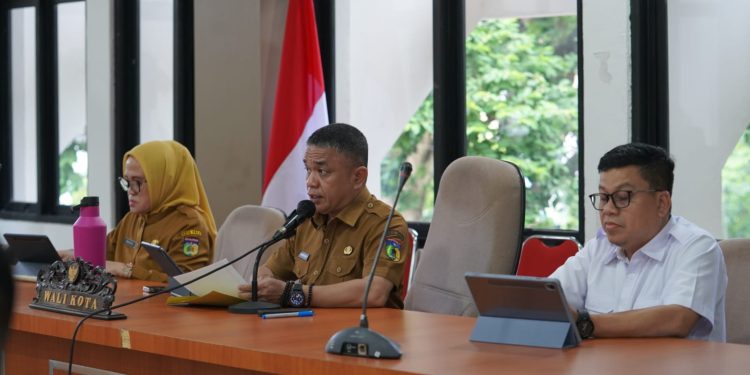 Wali Kota Palu Ultimatum Pengusaha Tambang Hingga Bulan Juli Warga Watusampu Merdeka Dari Jalan Berdebu