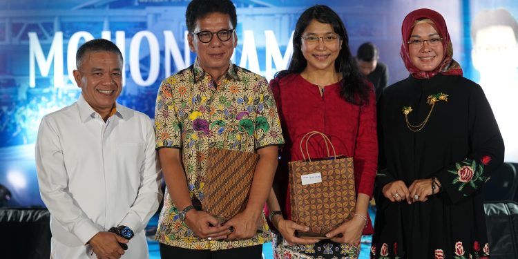 Wali Kota Palu Hadiri Acara “Mohon Pamit” Kepala Bandara Mutiara Sis Al Jufri Palu