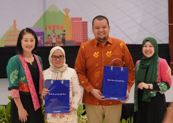 Sekda Kota Palu Secara Resmi Membuka Diseminasi Riset Dan Strategi Ekonomi Inklusif