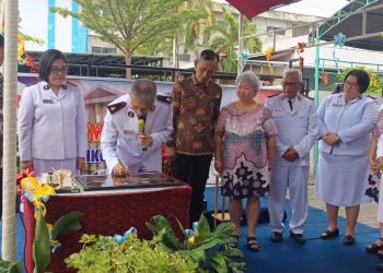 Kadis Kesehatan Kota Palu Hadiri Peresmian Gedung Asrama Stikes BK