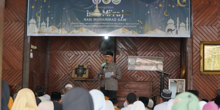 Asisten Usman Hadiri Acara Acara Peringatan Isra Mi’raj Nabi Muhammad SAW 1446 H  SD Islam Raudhatul Jannah