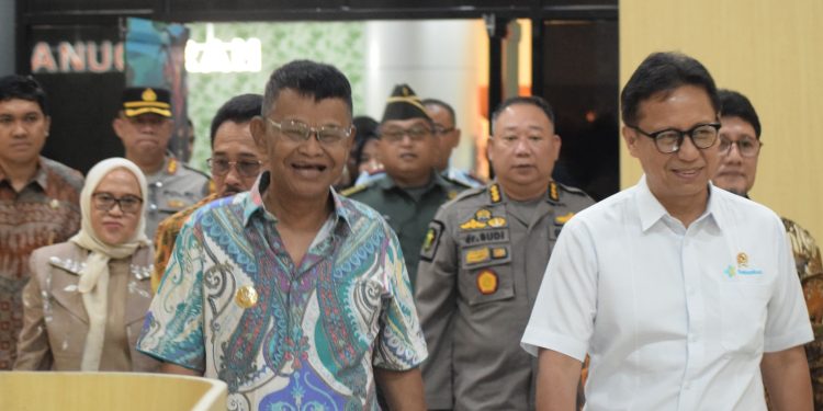 Sekkot Palu Turut Hadir Menyambut Kedatangan Menteri Kesehatan RI