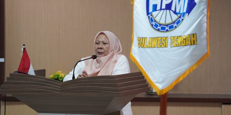 Wawali Reny A. Lamadjido Hadiri Pelantikan Pengurus Dan Raker HIPMI Sulteng Periode 2025-2030