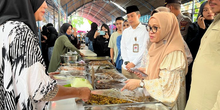 Pemkot Gelar Pasar Ramadhan di Lapangan KONI Kota Palu