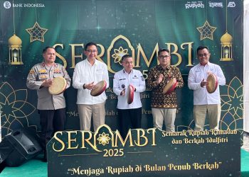 Wali Kota Palu Secara Resmi Membuka Layanan Penukuran Uang Jelang Hari Raya Idul Fitri 1446 H