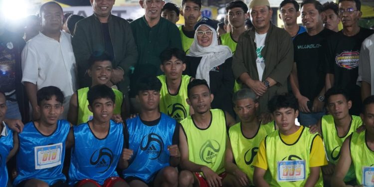 Kadis Pemuda dan Olahraga Kota Palu Secara Resmi Membuka Lomba Lari Tradisonal “Wahidin Ramadhan Pangova” 2025