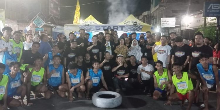 Wawali Kota Palu Secara Resmi Menutup Lomba Lari Tradisional “Wahidin Ramadhan Pangova” Tahun 2025