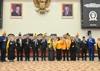 Sekda Kota Palu Hadiri Rapat Paripurna Sertijab Gubernur Sulteng