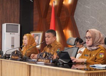 Pimpin Rapat Kerja Pemkot Palu, Wali Kota Tegaskan Pentingnya Kemandirian Daerah